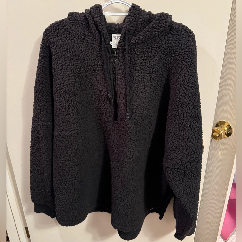 PINK Victoria’s Secret Sherpa Hoodie 🖤 (L)